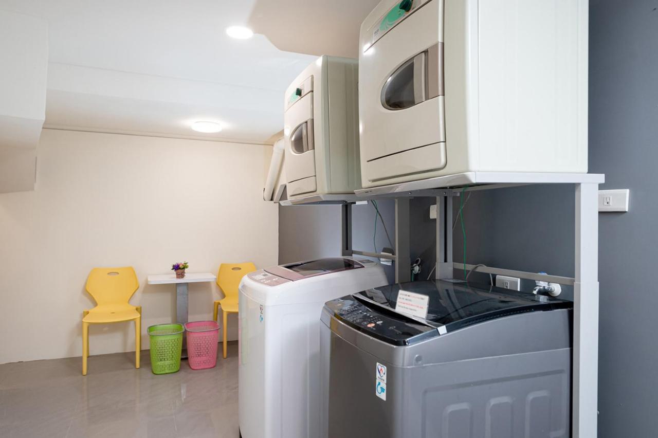 Peach Hotel Sin-ču Exteriér fotografie